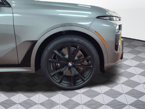 New 2026 BMW X7 xDrive40i image 12
