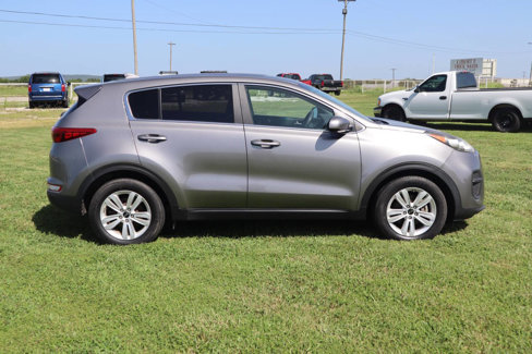 Used 2019 Kia Sportage LX w/ Paint Protection Package image 11