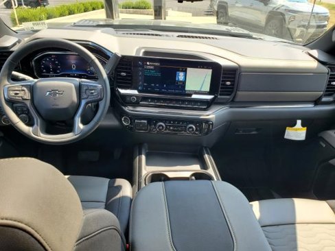 New 2025 Chevrolet Silverado 2500 ZR2 w/ Technology Package image 11
