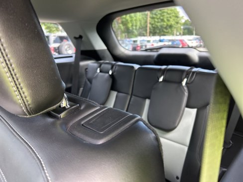 Used 2022 Ford Explorer XLT w/ Equipment Group 202A image 15