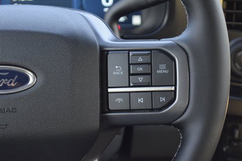 New 2026 Ford F250 Lariat w/ Lariat Premium Package image 10
