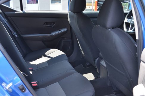 Used 2024 Nissan Sentra SV image 19