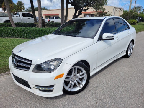 Used 2014 Mercedes-Benz C 250 Sedan image 3