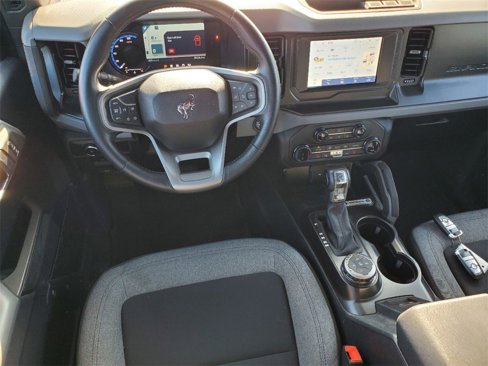 Used 2022 Ford Bronco Big Bend image 11
