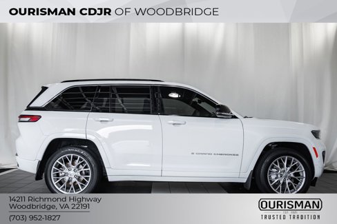 Certified 2024 Jeep Grand Cherokee Overland w/ Trailer Tow Package image 3
