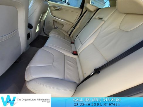 Used 2011 Volvo XC60 T6 image 14