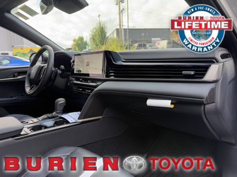 New 2026 Toyota Camry Hybrid w/ Multimedia Upgrade Package image 17