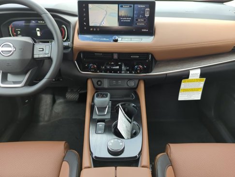 New 2026 Nissan Rogue Platinum image 16