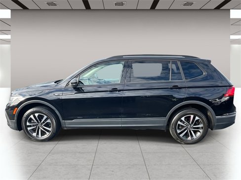 Used 2022 Volkswagen Tiguan S image 7