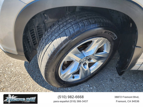 Used 2015 Toyota Highlander Limited Platinum image 28