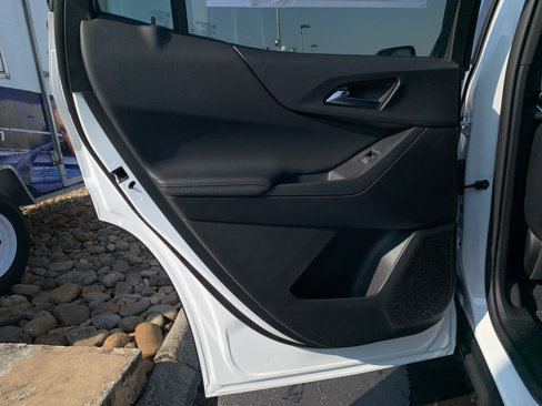 New 2026 Chevrolet Equinox LT w/ Convenience Package II image 23
