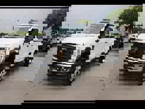 New 2025 Ford F450 XL w/ 360-Degree Camera Package image 2