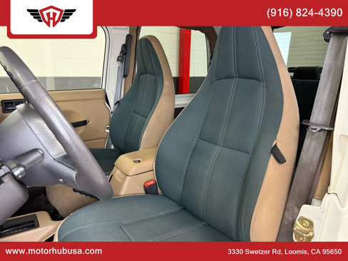 Used 1999 Jeep Wrangler Sahara image 41