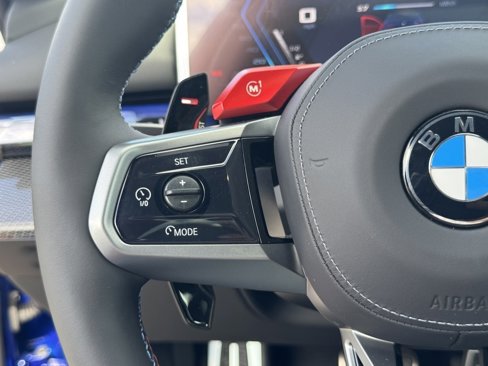 New 2026 BMW M5 w/ Executive Package image 23