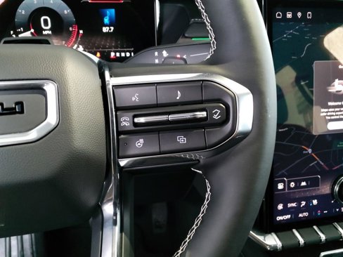 New 2024 GMC Acadia Denali w/ Super Cruise Package image 32