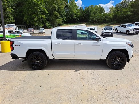 Used 2024 Chevrolet Colorado Z71 w/ Z71 Convenience Package 2 image 6