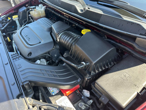 Used 2020 Chrysler Pacifica Touring-L image 28