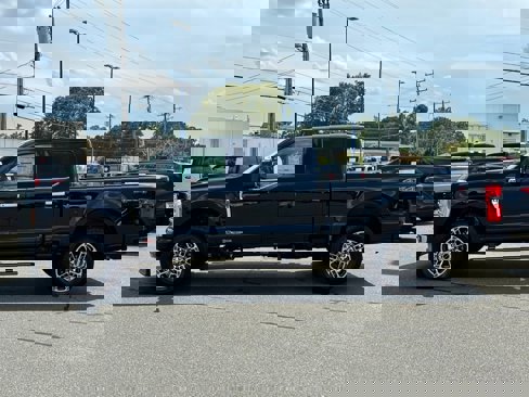 New 2025 Ford F250 Platinum w/ Platinum Plus Package image 3