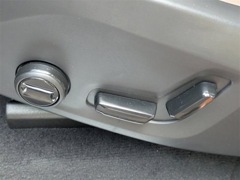 New 2026 Volvo XC90 B6 Plus w/ Protection Package Premier image 21
