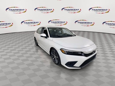 Used 2024 Honda Civic Touring image 2