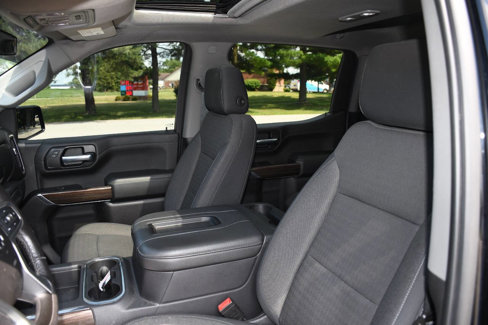Used 2020 Chevrolet Silverado 1500 RST image 11