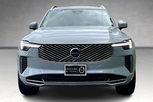 Certified 2025 Volvo XC90 B6 Plus w/ Protection Package Premier image 2