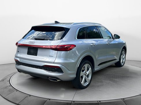 New 2025 Audi Q5 Premium Plus image 7
