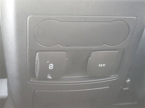 Certified 2023 Ford Explorer XLT image 30