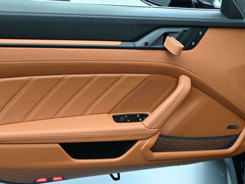 Used 2024 Porsche 911 GT3 RS image 18