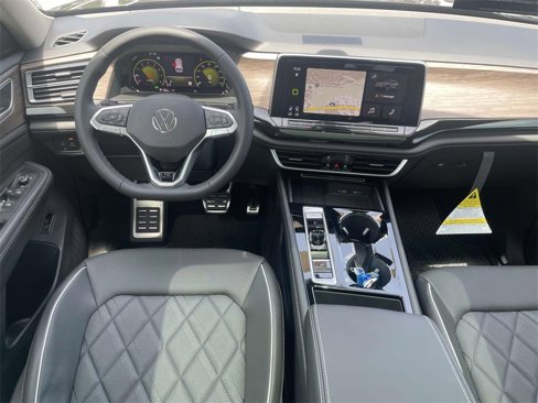 New 2025 Volkswagen Atlas SEL Premium R-Line image 30