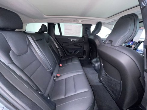 New 2026 Volvo V60 B5 Cross Country Plus w/ Climate Package image 17
