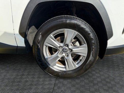 Used 2024 Toyota RAV4 XLE image 9