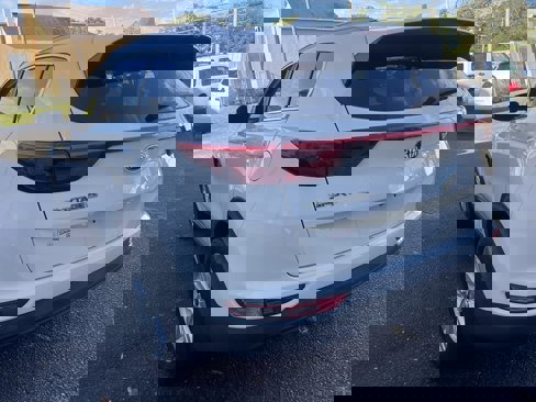 Used 2018 Kia Sportage LX w/ LX Technology Package image 6
