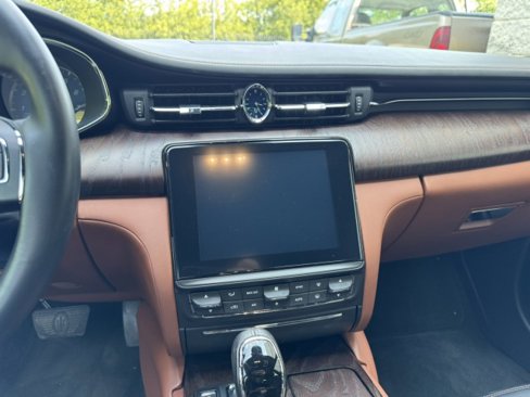 Used 2018 Maserati Quattroporte S GranLusso image 25