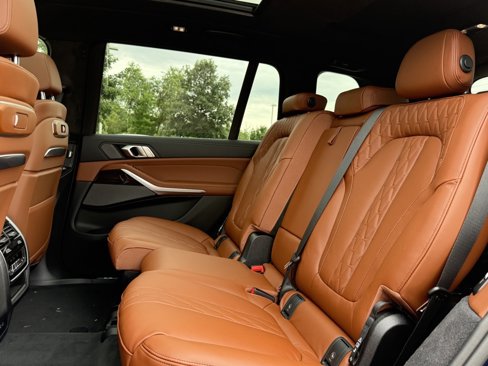 New 2026 BMW X7 xDrive40i w/ M Sport Package image 18