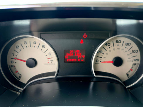 Used 2010 Ford Explorer Eddie Bauer image 31