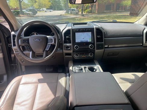 Used 2020 Ford Expedition XLT w/ Equipment Group 202A image 18