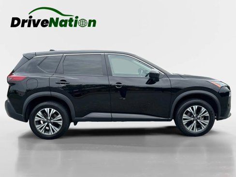 Used 2023 Nissan Rogue SV image 4