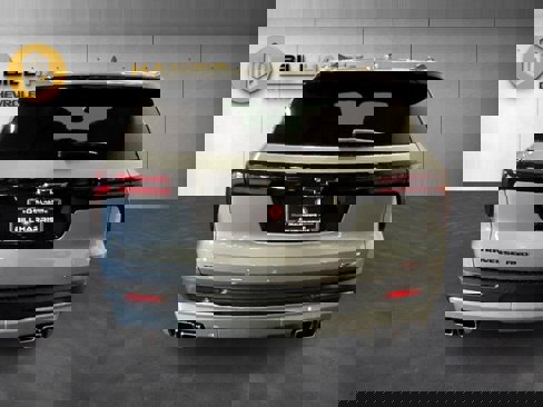 New 2026 Chevrolet Traverse Z71 w/ Enhanced Driving Package image 6