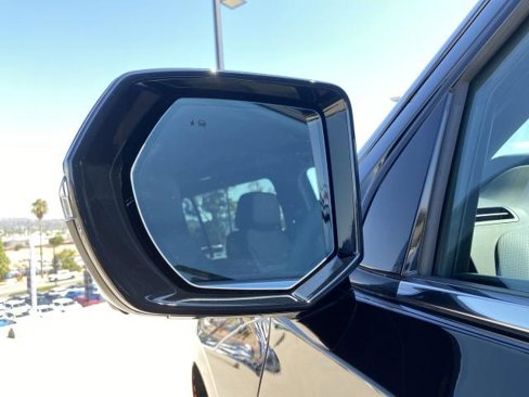 New 2026 Chevrolet Suburban High Country w/ LPO, Get Active Package image 21