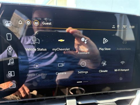 New 2026 Chevrolet Equinox LT w/ Convenience Package II image 13