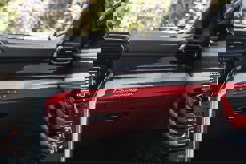 Used 2021 Lamborghini Urus image 19
