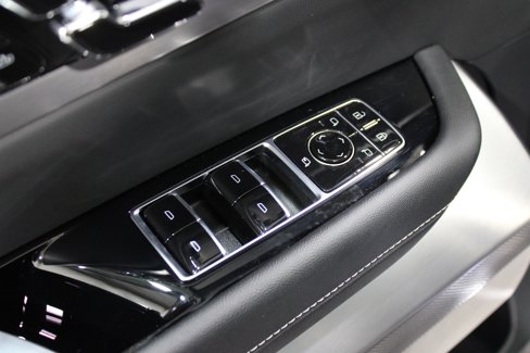 New 2026 Cadillac Vistiq Luxury w/ LPO, Floor Liner Package image 7
