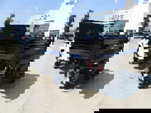 New 2025 Ford F350 XL w/ XL Chrome Package image 3