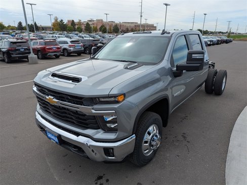 New 2026 Chevrolet Silverado 3500 LT w/ Convenience Package image 6