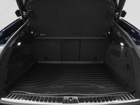 Certified 2025 Porsche Cayenne Turbo GT image 28