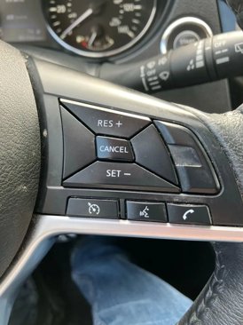 Used 2020 Nissan Rogue SV image 13
