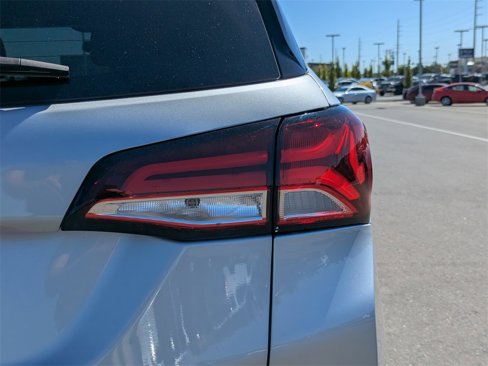 Certified 2022 Chevrolet Equinox RS w/ RS Leather Package image 48