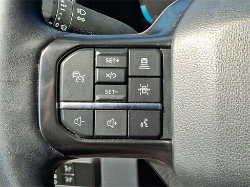 Certified 2024 Ford F250 Platinum image 15