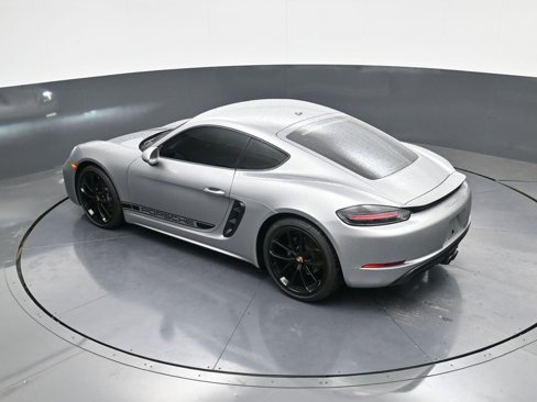 Used 2024 Porsche 718 Cayman image 22